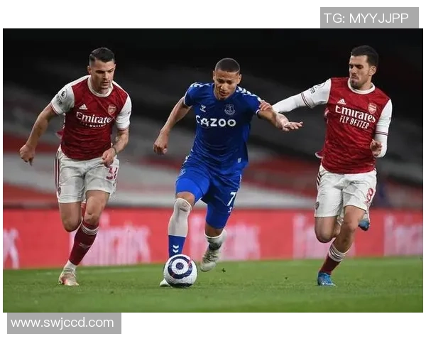 中超焦点战阿森纳与AC米兰激战成平局补时进球引发全场热烈反响