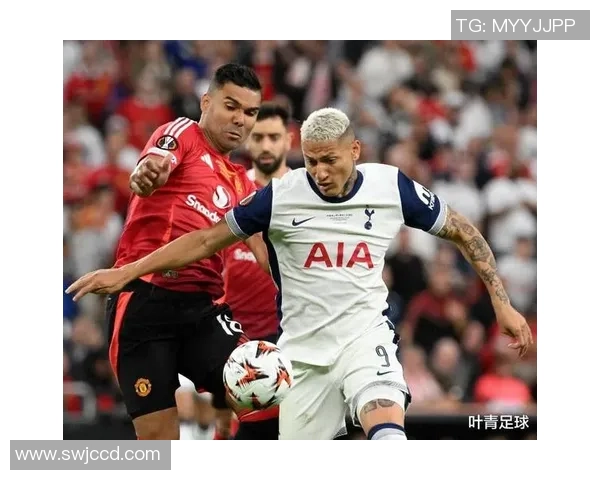 意甲焦点战曼联大胜尤文图斯乌龙球引发全场狂欢与转会传闻