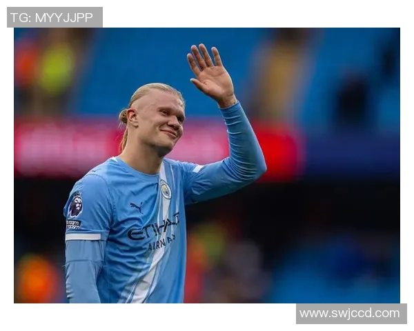 足总杯精彩对决AC米兰5-0曼城帽子戏法引爆全场战术解析