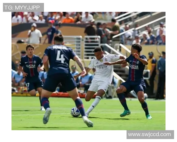 皇马逆转巴黎圣日耳曼四比三震撼全场创造历史冷门瞬间 皇马逆转巴黎圣日耳曼四比三震撼全场创造历史冷门瞬间