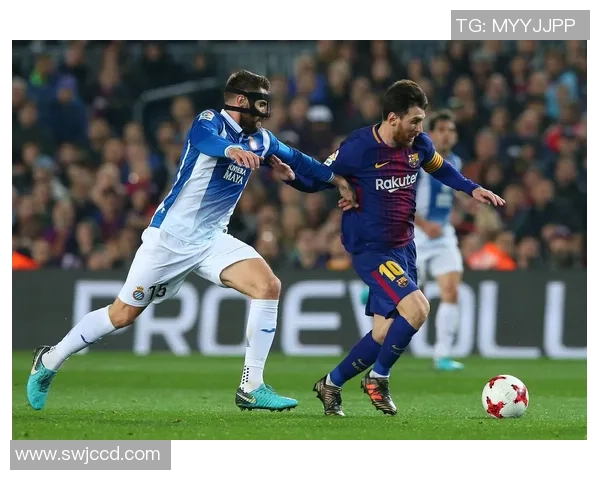 国王杯精彩对决那不勒斯大胜巴萨神奇扑救引发全场狂欢 国王杯精彩对决那不勒斯大胜巴萨神奇扑救引发全场狂欢